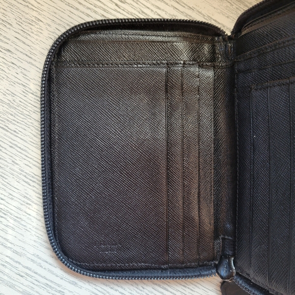 Authentic Prada Tessuto Nylon Zip Wallet - Picture 14 of 16